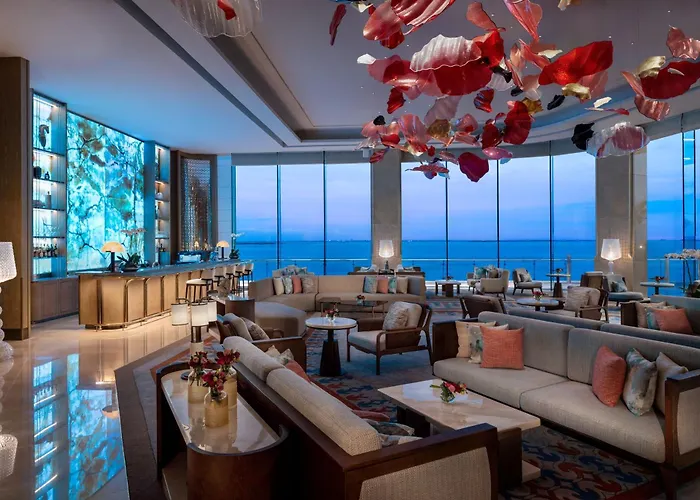 Nustar Hotel 5*