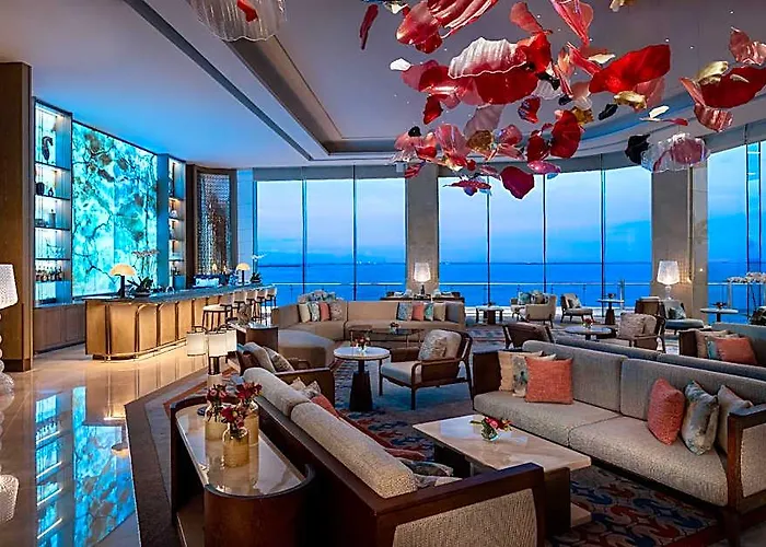Hotel Nustar 5*