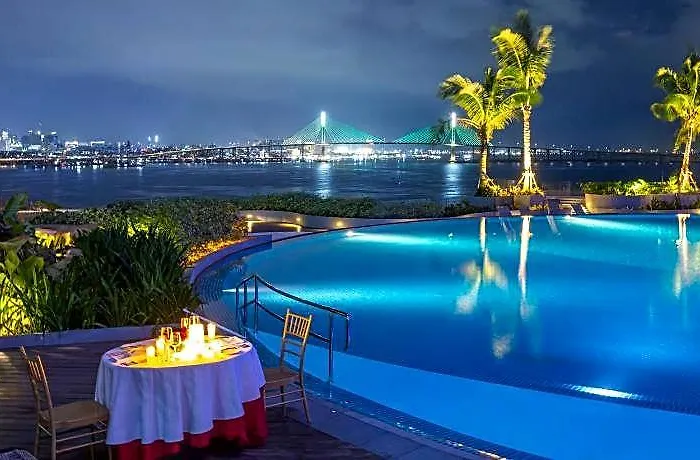 Nustar Hotel Cebu