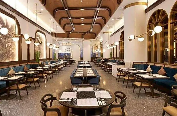 Nustar Hotel 5*