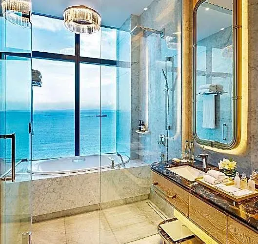 Nustar 5* Cebu