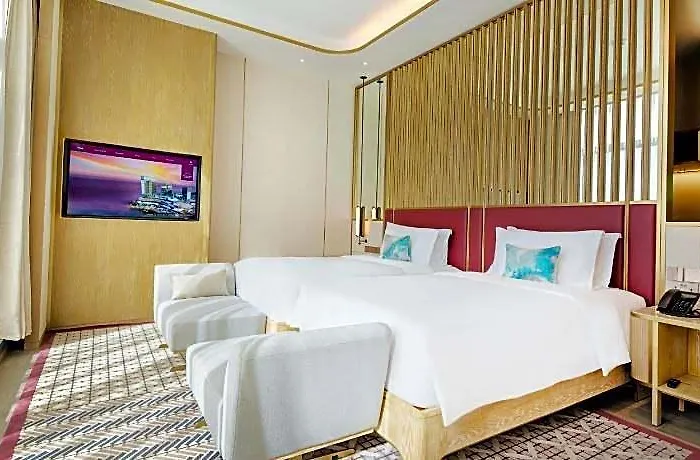 Hotel Nustar 5*