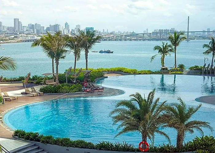 Hotel Nustar Cebu Stadt
