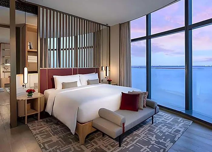 Nustar Hotel 5*