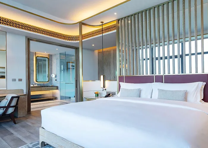 Hotel Nustar Cebu